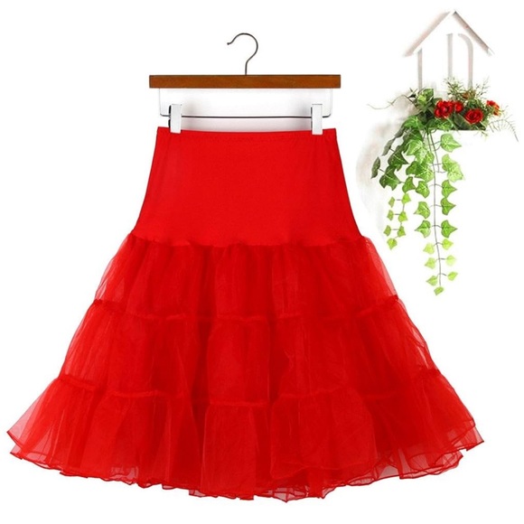 Women’s 3 Layered Tutu Skirt / High Waist Cocktail Petticoat Hoop Skirt (Red) - Picture 1 of 11